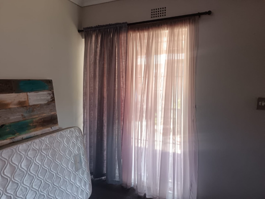 4 Bedroom Property for Sale in Carters Glen Northern Cape